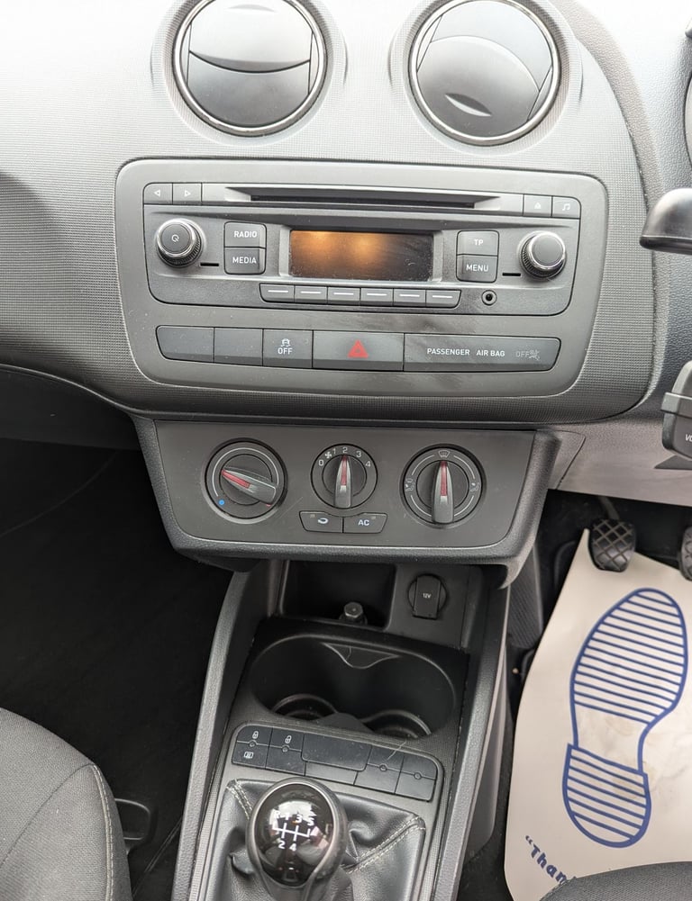 Seat, IBIZA, Hatchback, 2014, Manual, 1390 (cc), 5 doors