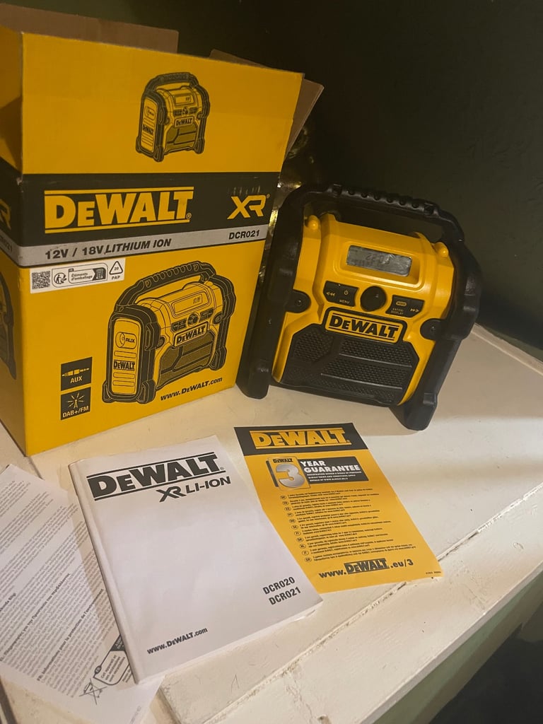 Dewalt radio 