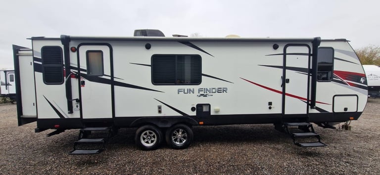 2018 Cruiser RV Fun Finder 27IK 1 Bedroom 5 Berth American Caravan 5th Wheel RV