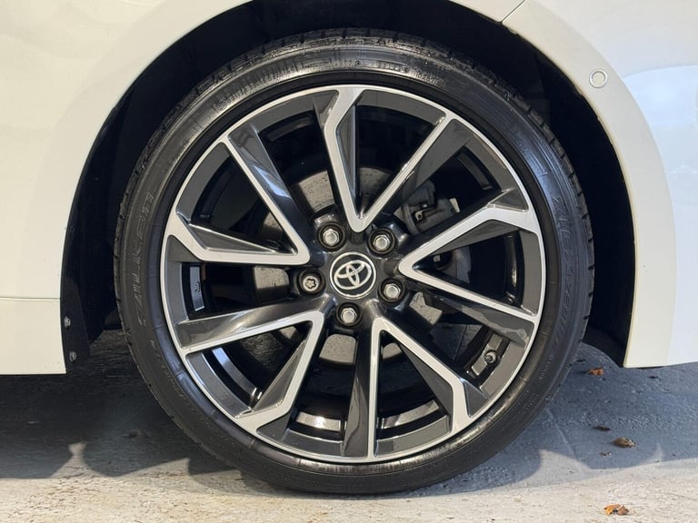 2020 Toyota Corolla 1.8 VVT-i Hybrid Excel 5dr CVT HATCHBACK PETROL/ELECTRIC Automatic