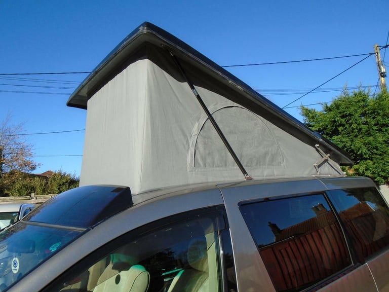 2007 TOYOTA ALPHARD CAMPER VAN ,MOTORHOME,~ NEW SIDE KITCHEN~~4 BERTH~ULEZ FREE