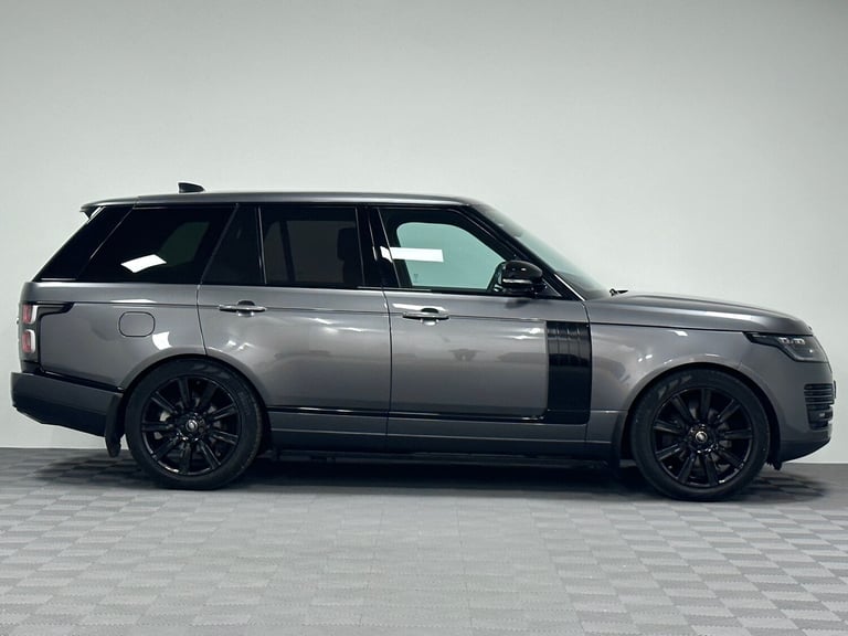 2019 Land Rover Range Rover Vogue 3.0 SDV6 Vogue Auto ( 275 bhp ) Station Wagon Diesel Automatic