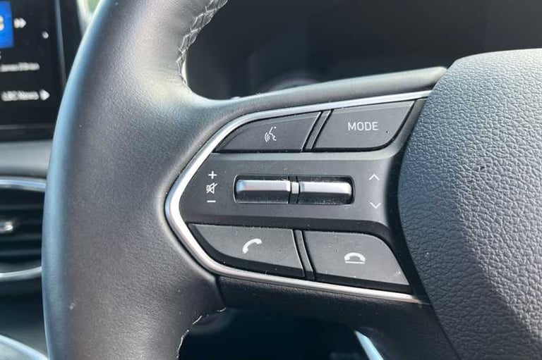 2022 Hyundai Santa Fe 1.6 TGDi Hybrid Premium 5dr 4WD Auto ESTATE PETROL/ELECTRIC Automatic