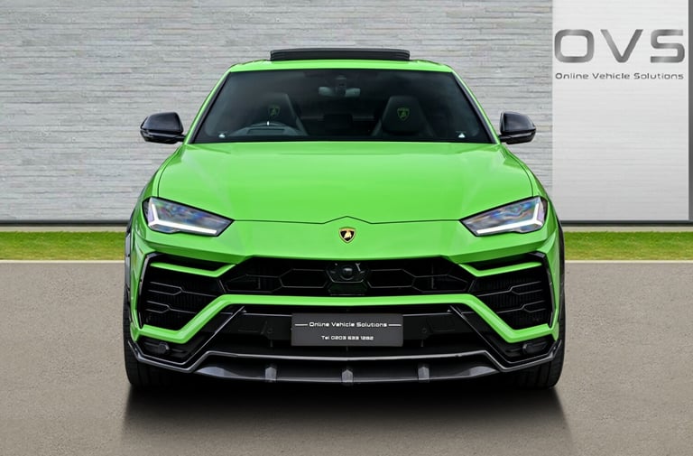 LAMBORGHINI URUS [URBAN NERO] 4.0T V8 BI-TURBO PETROL AUTO 4X4 2022 [71] GREEN