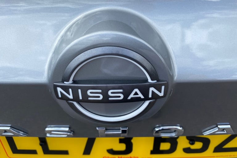 2023 Nissan Qashqai 1.3 DiG-T MH Tekna 5dr Hatchback Petrol Manual