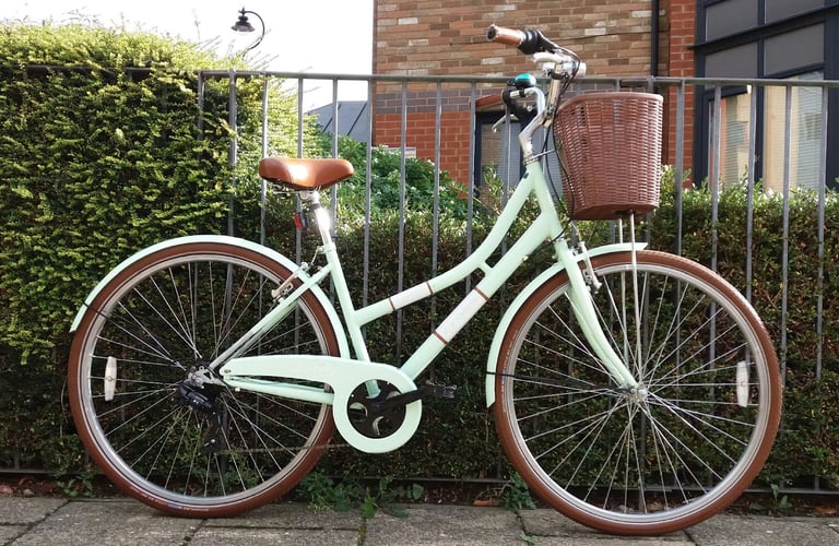 image for CROSS MILLY EXCELLENT LADIES WOMEN'S BICYCLE STEP-THROUGH FRAME QUALITY AND DURABLE BIKE