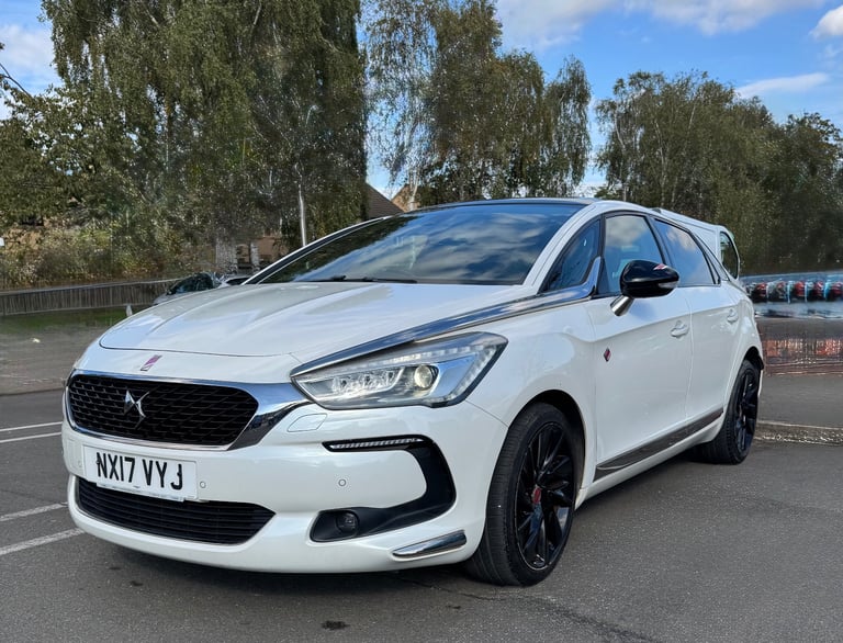 2017 DS5 2.0 BLUEHDi 180 BHP Performance Line – Luxury ** Performance! 