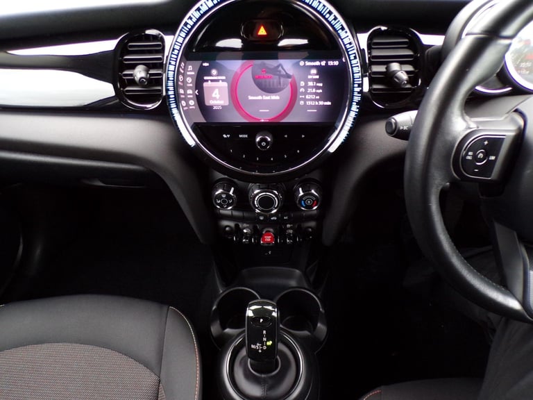 2021 MINI Hatch 5-Door Hatch One Classic HATCHBACK Petrol Automatic