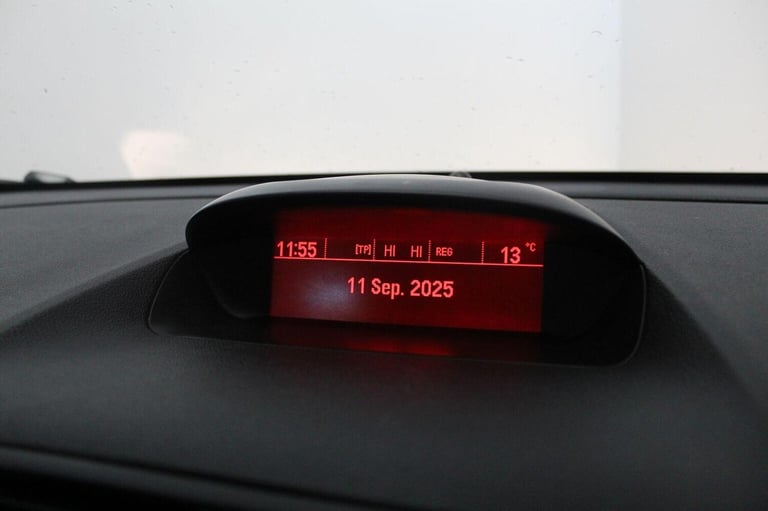 VAUXHALL MOKKA 1.6 CDTi Exclusiv 2WD Euro 6 (s/s) 5dr 2015