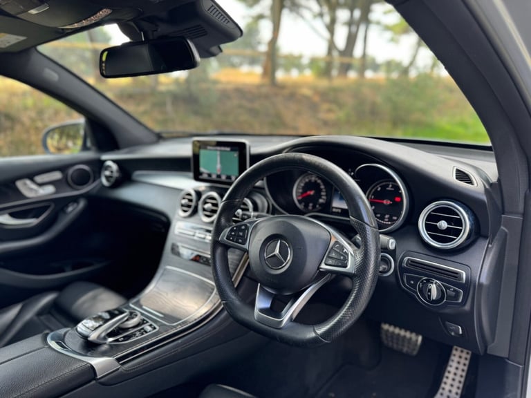 2016 Mercedes-Benz GLC GLC 220d 4Matic AMG Line Premium 5dr 9G-Tronic / Sunroof / Black Pack. COU...