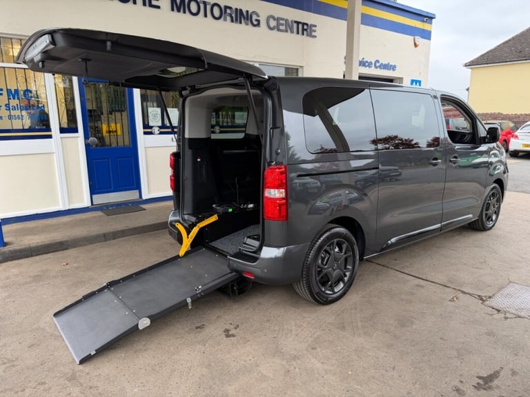  Citroen Space-tourer 2.0 BlueHDi 180 Plus M 5dr WHEELCHAIR ACCESSIBLE VEHICLE