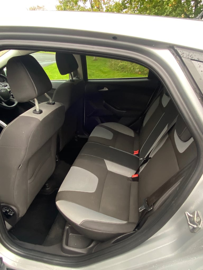 Ford, FOCUS, Hatchback, 2011, Manual, 1596 (cc), 5 doors