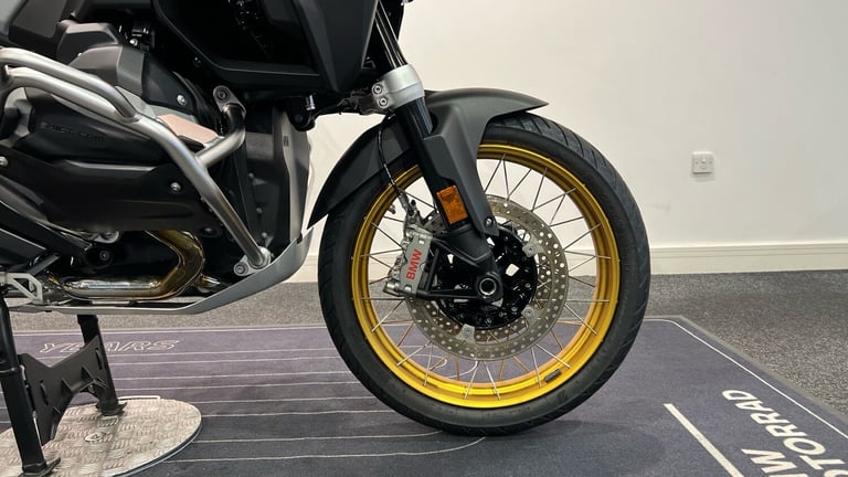 2025 BMW R1300 25MY BMW R1300 GS TE Automatic Shift Assist (ASA) DUEL Petrol Manual