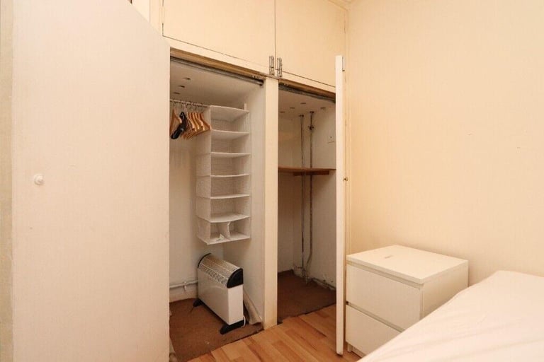 Beautiful location  King George V cheap double room available with 0 deposit scheme