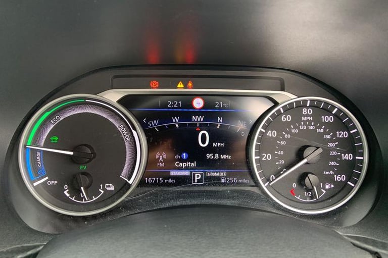 2022 Nissan Juke 1.6 Hybrid Tekna 5dr Auto Automatic Hatchback Hybrid Automatic