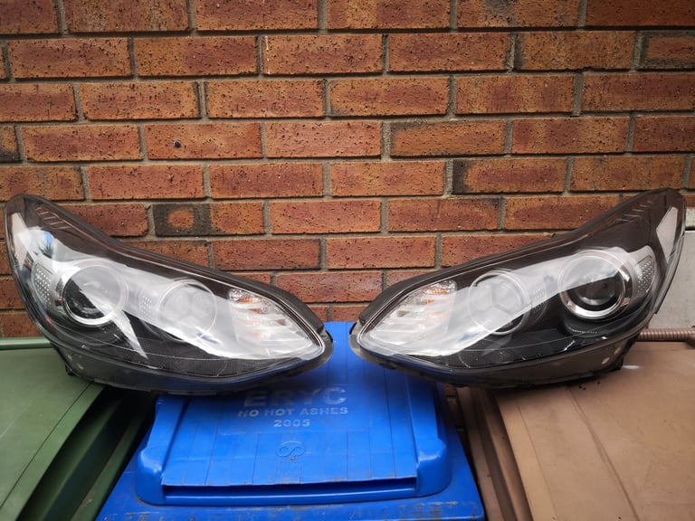 image for Headlamps Kia Sportage IV 2016