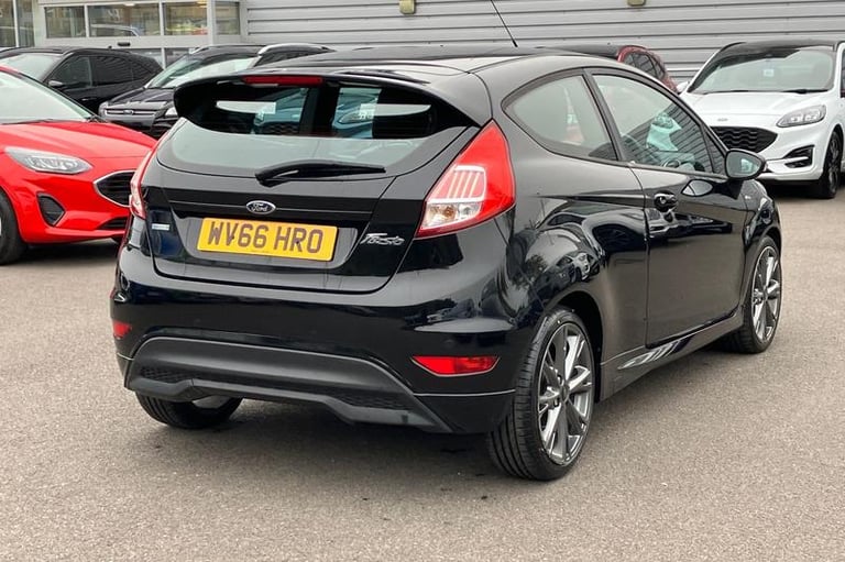 2016 Ford Fiesta 1.0 EcoBoost ST-Line Navigation 3dr Manual Hatchback Petrol Manual