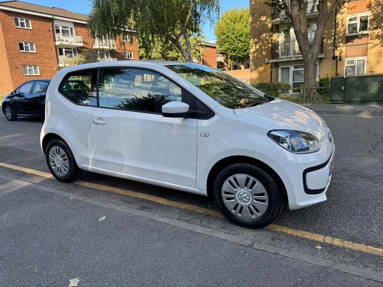 2014 Volkswagen up! 1.0 Move Up 3dr HATCHBACK Petrol Manual