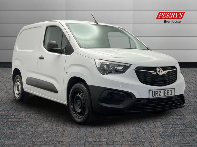 image for 2022 Vauxhall Combo 2300 1.5 Turbo D 100ps H1 Dynamic Van [6 Speed] Van DIESEL Manual