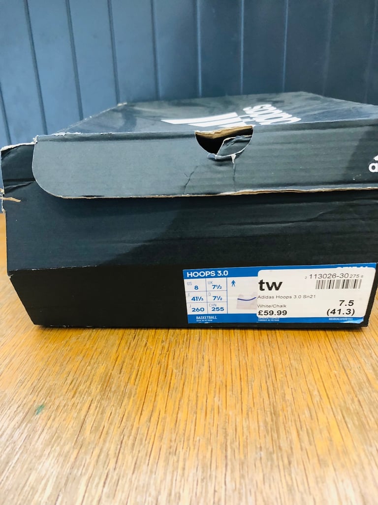  Adidas Hoops 3.0 Low Trainers size 7.5 – Men’s – £20 