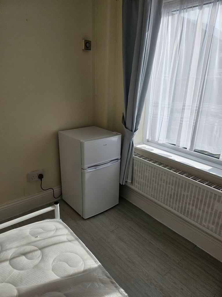 Room to rent