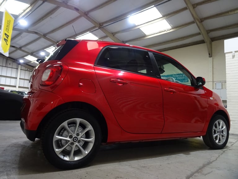 2018 smart forfour 0.9 Turbo Passion 5dr Automatic **LOW MILEAGE*ONLY 12000 MILES FROM NEW** HATC...