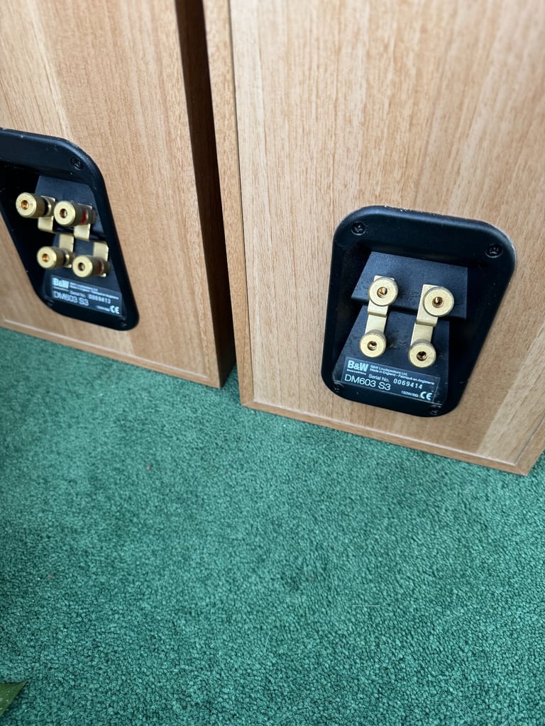 Bowers & Wilkins Speakers