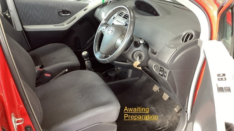 2009 Toyota Yaris 1.33 VVT-i TR 5dr [6 speed] - £35 road tax HATCHBACK Petrol Manual
