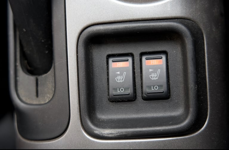 Nissan, JUKE, Hatchback, 2010, Semi-Auto, 1618 (cc), 5 doors