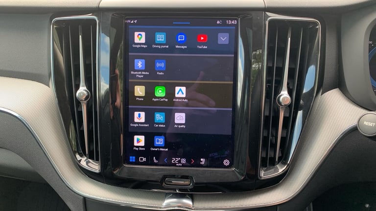 2023 Volvo XC60 2.0h T6 Recharge 18.8kWh Plus SUV 5dr Petrol Plug-in Hybrid Auto AWD Euro 6 ESTAT...