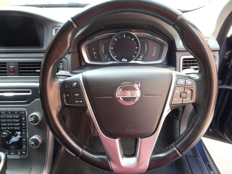D5 [215] SE Lux 5dr AWD Geartronic *CAMBELT+8 SERVICES+BOOSTER SEATS*
