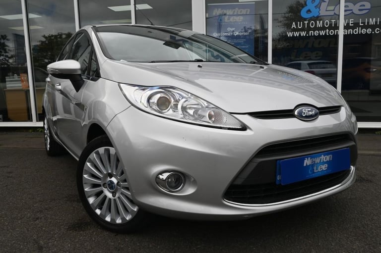 image for 2009 Ford Fiesta 1.6 Titanium Hatchback 5dr Petrol Manual (139 g/km, 118 bhp) Hatchback Petrol Ma...