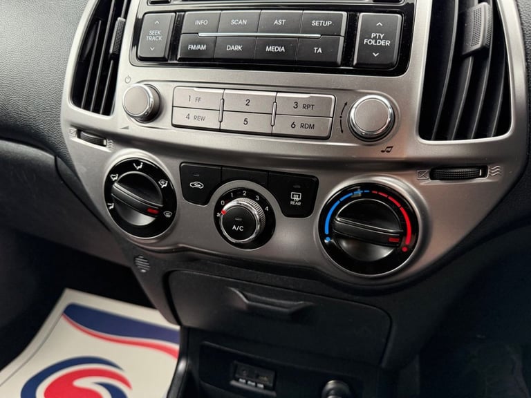 2013 Hyundai i20 1.2 Active Hatchback 5dr Petrol Manual Euro 5 (85 bhp) Hatchback Petrol Manual