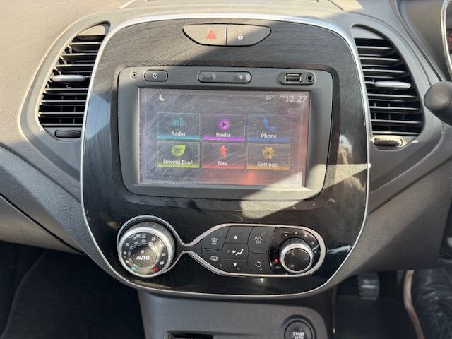 2018 Renault Captur 1.5dci ENERGY DYNAMIQUE NAV, FULL Renault Service History+Cambelt Done