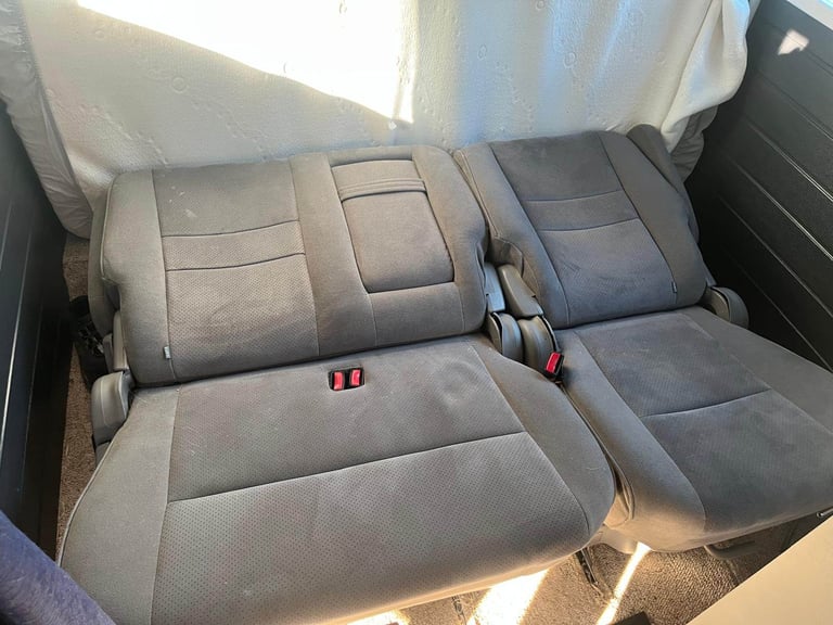 Swivel camper/captain seats
