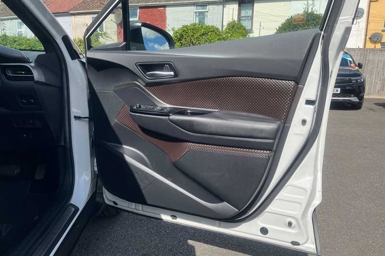 2019 Toyota C-HR 1.8 VVT-h Excel SUV 5dr Petrol Hybrid CVT Euro 6 (s/s) (122 ps) SUV Hybrid Autom...