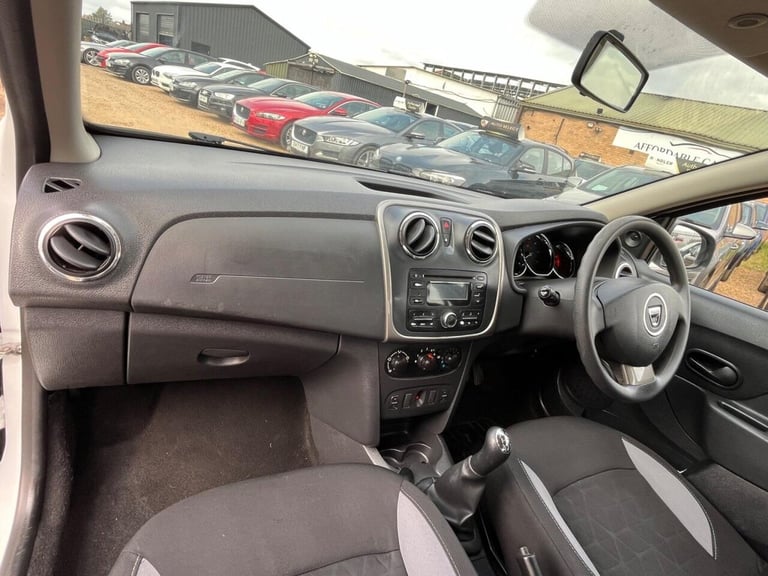 2016 Dacia Sandero Stepway 0.9 TCe Ambiance 5dr [Start Stop] HATCHBACK PETROL Manual