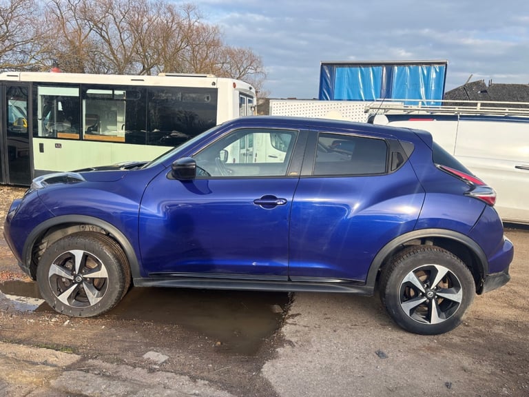2018 Nissan Juke Bose Personal Edition Salvage Damaged Repairs HATCHBACK Petrol Manual