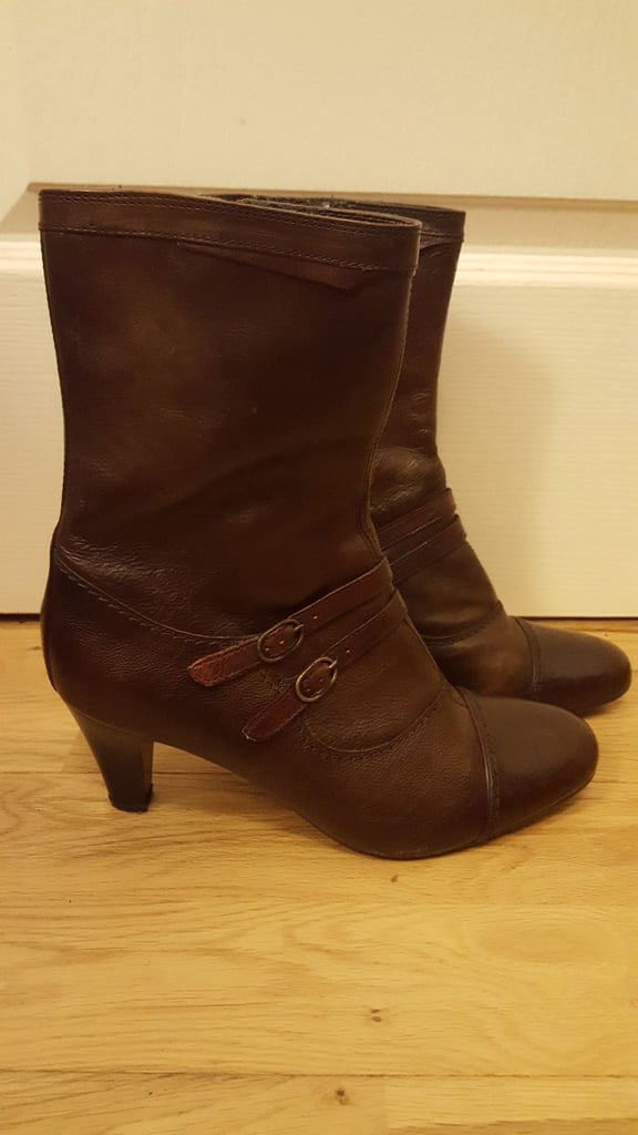 image for womens clarks brown leather ankle boots 3 inch heel uk size 6 d 