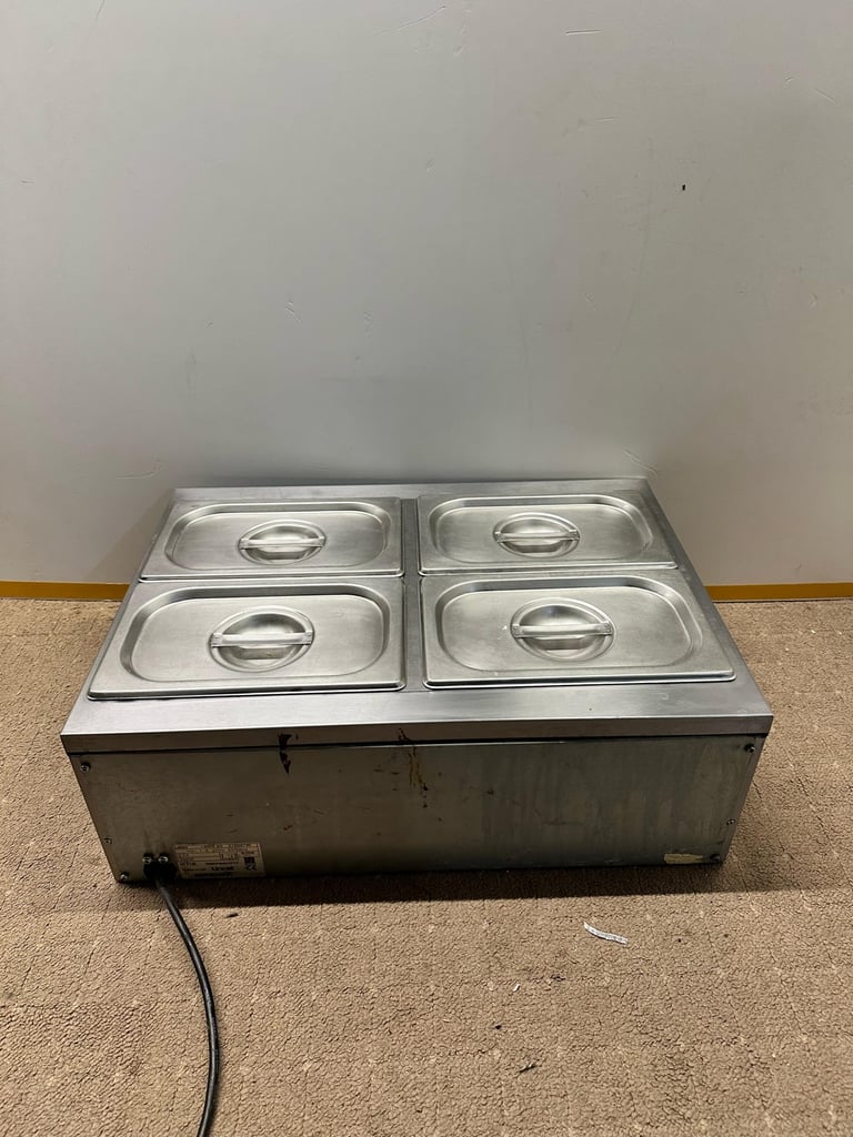 Lincat IP21B 4 pot Bain marie food warmer electric