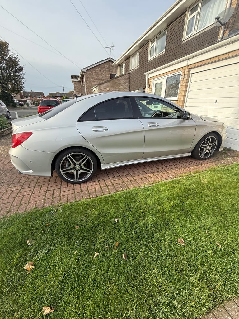Mercedes-Benz, CLA, Saloon, 2015, Semi-Auto, 2143 (cc), 4 doors