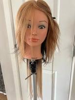 Hairdressing doll head with stand