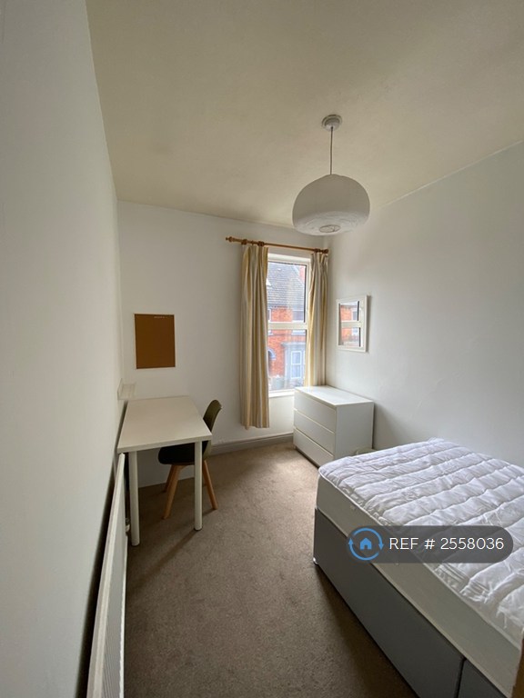 4 bedroom house in Sibthorp Street, Lincoln, LN5 (4 bed) (#2558036)