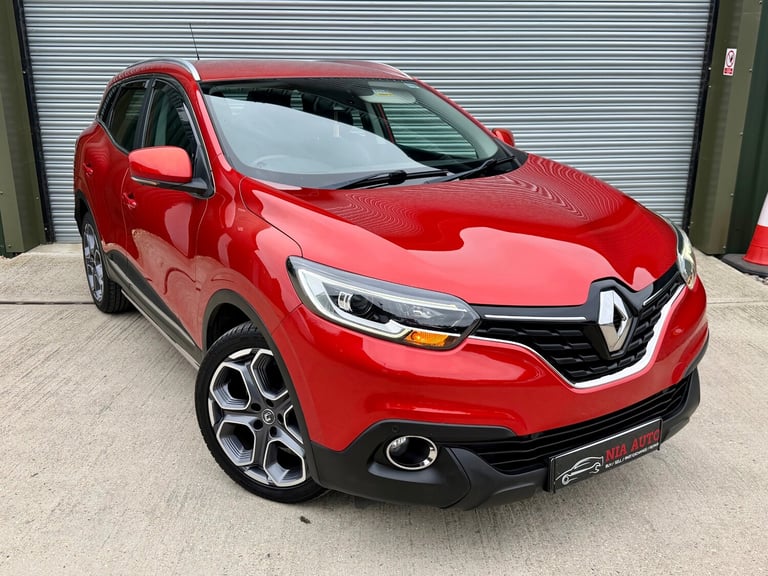image for 2015 Renault Kadjar 1.6 dCi Dynamique S Nav/Low Mileage/FSH/ULEZ/£35 R.Tax/6 M.Warranty  HATCHBAC...