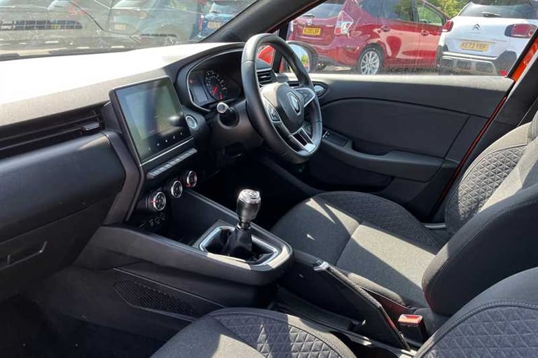 2020 Renault Clio 1.0 TCe Iconic Hatchback 5dr Petrol Manual Euro 6 (s/s) (100 ps) Hatchback Petr...