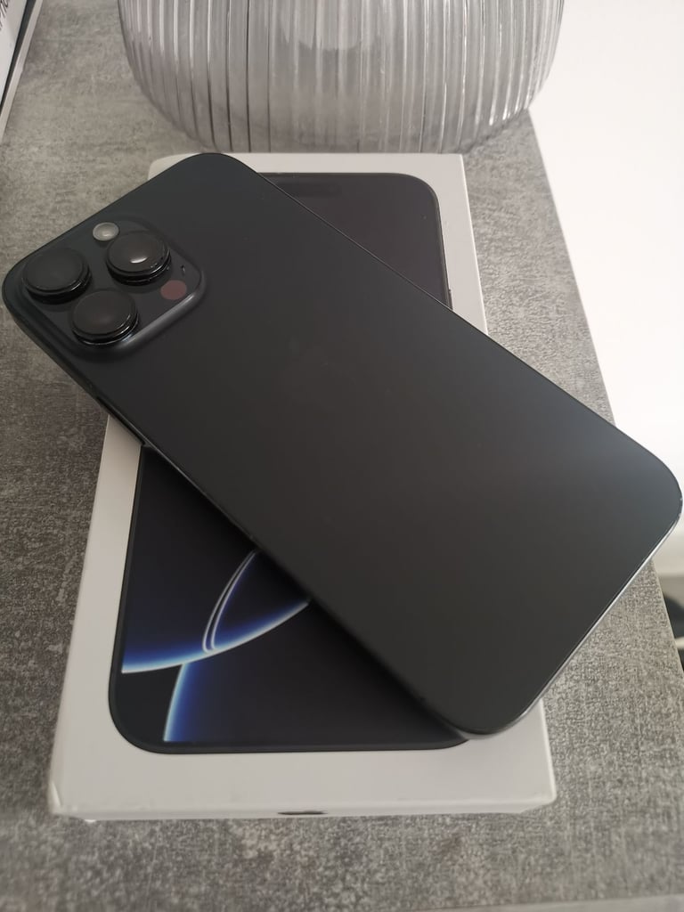 IPhone 16 Pro max 256gb unlocked