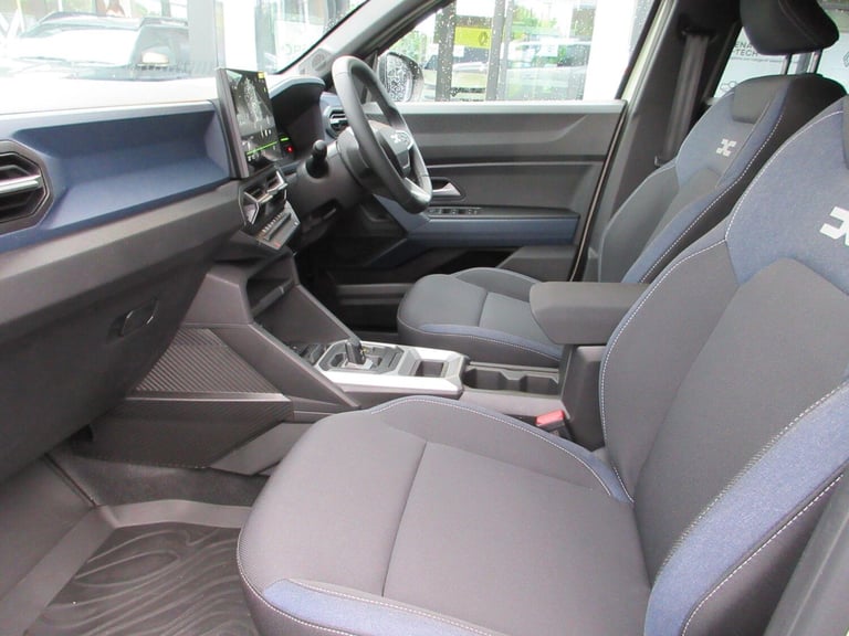 2025 Dacia Duster Journey HYBRID 140 4x2 MY24 HATCHBACK Petrol/Electric Hybrid Automatic