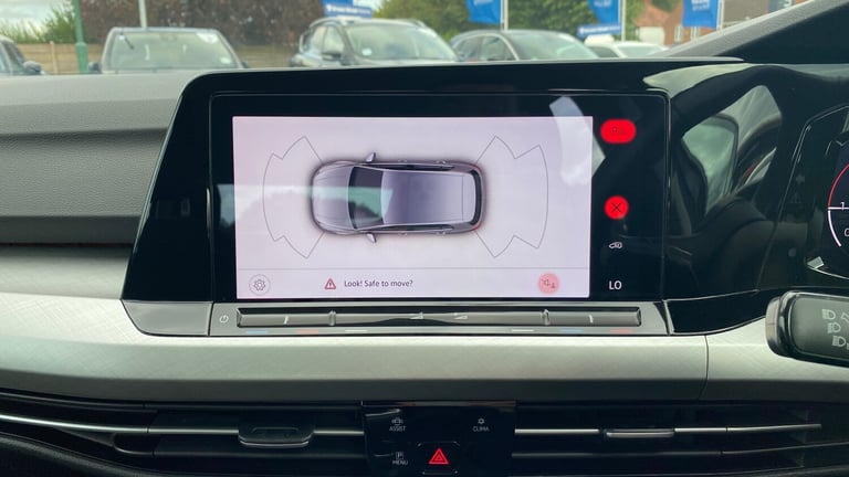 2021 Volkswagen Golf 1.5 TSI Life 5dr Petrol Hatchback Hatchback Petrol Manual