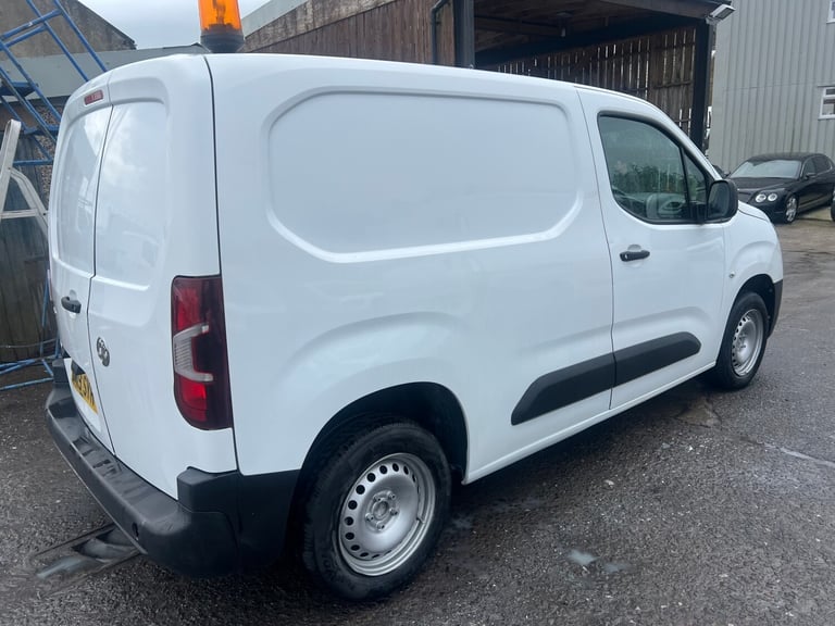 2019 Vauxhall Combo 2000 1.6 Turbo D 75ps H1 Edition Van PANEL VAN Diesel Manual