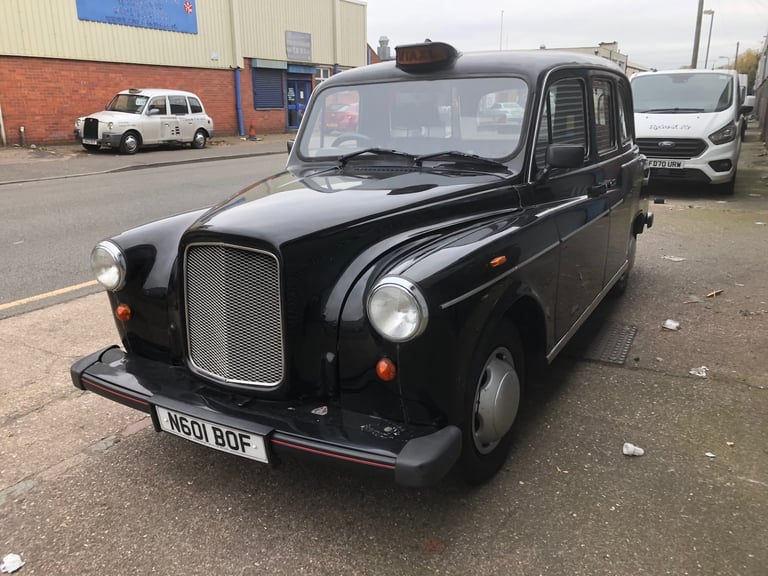 1996 CARBODIES TAXI/HIRE CAR LTI FAIRWAY AUTOMATIC LONDON TAXI 1996 (N) Taxi Diesel Automatic